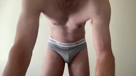 Snapshot of samt2527 chatting on March 9, 3:54 am SamT online show from March 9, 3:54 am