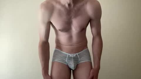 Snapshot of samt2527 chatting on November 22, 12:53 am SamT online show from November 22, 12:53 am