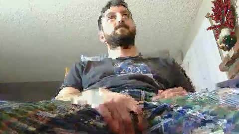 Snapshot of samthebully chatting on December 23, 2:53 am SamTheBully online show from December 23, 2:53 am