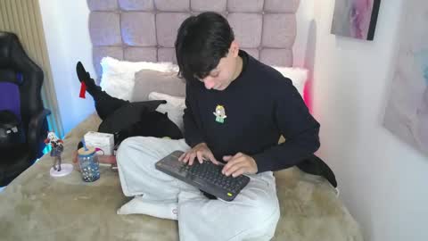 Snapshot of samu_foxxx chatting on May 27, 8:17 pm SAMU online show from May 27, 8:17 pm
