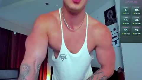 Snapshot of samuel_andrew chatting on July 23, 3:26 am Samuel online show from July 23, 3:26 am