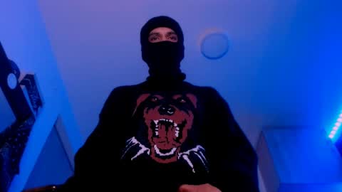   online show from February 12, 7:55 am