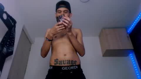   online show from March 3, 6:22 pm