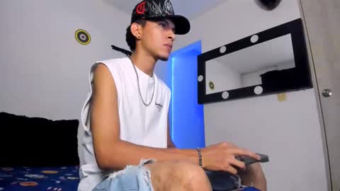   online show from March 22, 4:38 am