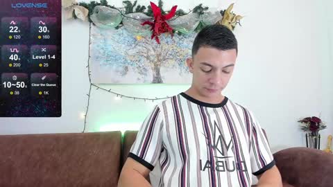 Snapshot of samuel_up chatting on January 5, 1:04 pm Samuel online show from January 5, 1:04 pm