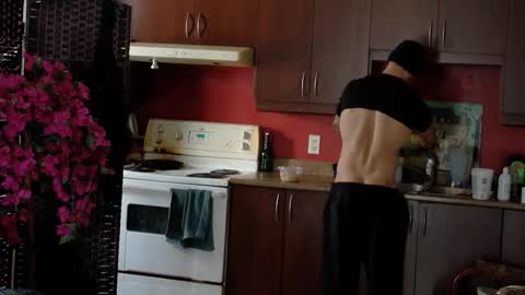 samueldixky online show from December 3, 4:16 pm