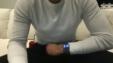 Sam W dick strip tease online show from January 5, 8:43 am