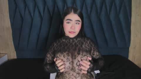 S A M Y  G R E Y  online show from November 7, 3:28 am