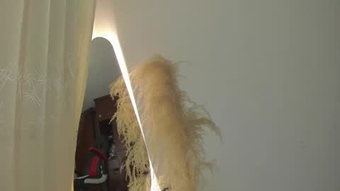 Snapshot of samy_jonnes_ chatting on February 20, 2:29 am Hello I am absent due to a family calamity I will return soon-hola estoy ausente por un problema familiar volvere pronto. online show from February 20, 2:29 am