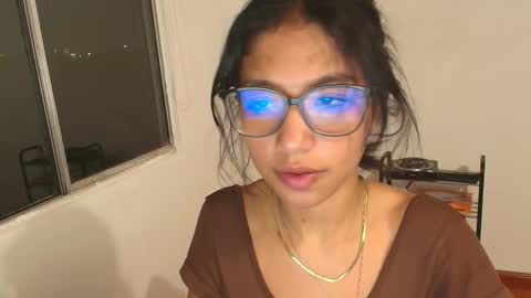 Snapshot of samy_jonnes_ chatting on September 16, 11:39 pm Hello I am absent due to a family calamity I will return soon-hola estoy ausente por un problema familiar volvere pronto. online show from September 16, 11:39 pm