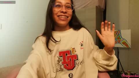 Special show on 17 december and 23 UwU online show from December 9, 3:18 am