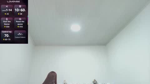 Snapshot of samyq8 chatting on December 2, 1:22 am samyq8 online show from December 2, 1:22 am