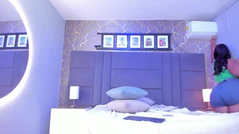 Snapshot of samyriverss chatting on February 13, 7:13 am Samy online show from February 13, 7:13 am