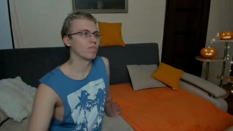 SamyScott online show from November 4, 9:30 am