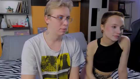 Snapshot of samyscott chatting on February 25, 10:03 am SamyScott online show from February 25, 10:03 am