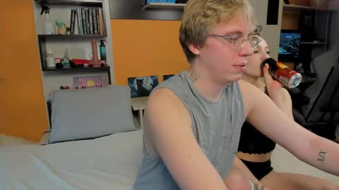 SamyScott online show from March 23, 9:35 am