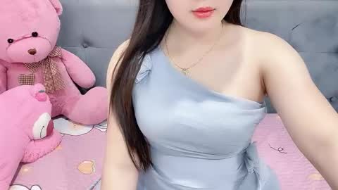 sanami_sian_ online show from October 17, 2:26 am