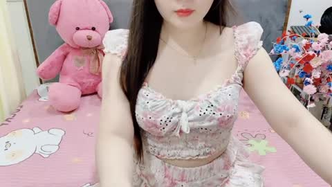 sanami_sian_ online show from April 3, 1:14 am