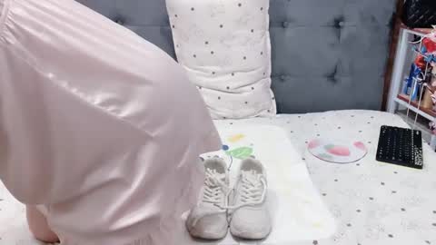 sanami_sian_ online show from May 23, 3:23 am