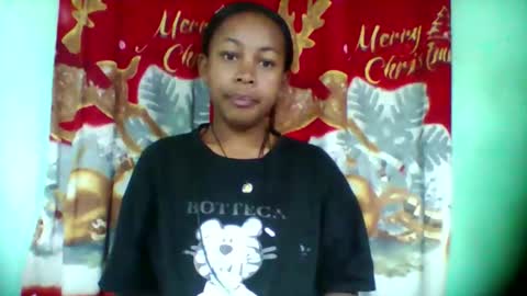 sandra1253099 online show from September 24, 5:44 am