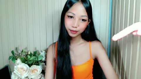 Snapshot of sandra_cruzz chatting on July 3, 5:36 am sandra online show from July 3, 5:36 am