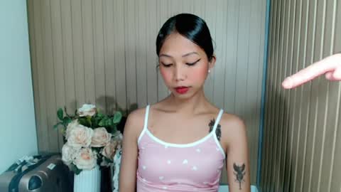 Snapshot of sandra_cruzz chatting on July 17, 1:12 am sandra online show from July 17, 1:12 am