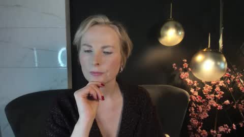 Snapshot of sandra_kind chatting on January 25, 12:47 pm Sandra online show from January 25, 12:47 pm