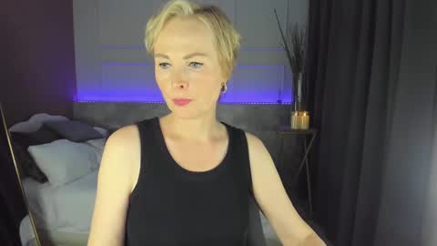 Snapshot of sandra_kind chatting on January 27, 12:05 pm Sandra online show from January 27, 12:05 pm