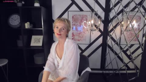 Snapshot of sandra_kind chatting on January 29, 12:02 pm Sandra online show from January 29, 12:02 pm