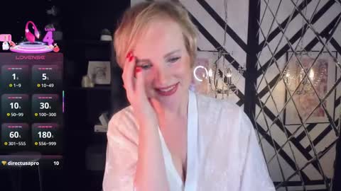 Snapshot of sandra_kind chatting on February 20, 8:50 am Sandra online show from February 20, 8:50 am