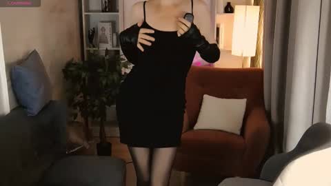 Snapshot of sandra_kind chatting on September 21, 5:42 am Sandra online show from September 21, 5:42 am