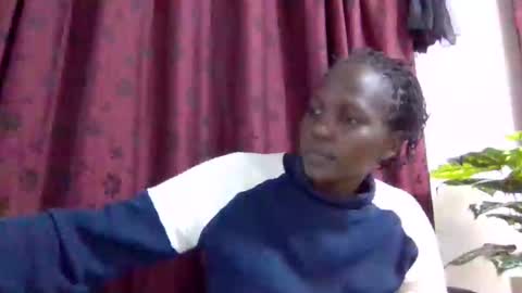 sandra online show from March 24, 6:46 pm