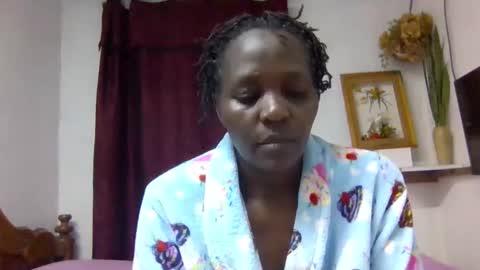 Snapshot of sandra_milly chatting on April 21, 6:23 pm sandra online show from April 21, 6:23 pm