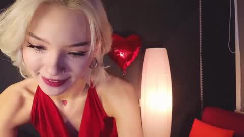 Sandy  online show from February 25, 1:20 am