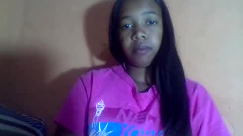 sandriana26 online show from April 9, 6:02 am