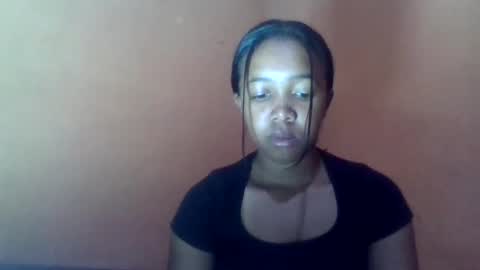 sandriana26 online show from April 14, 5:46 am