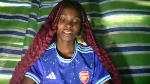 sandricaaa online show from April 16, 7:42 am