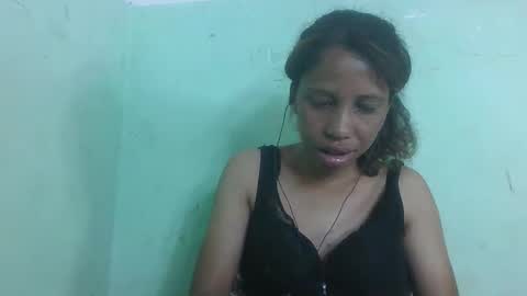 sandrinah788632 online show from April 11, 6:40 am