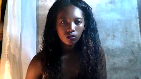 sandrine718 online show from January 7, 7:00 am