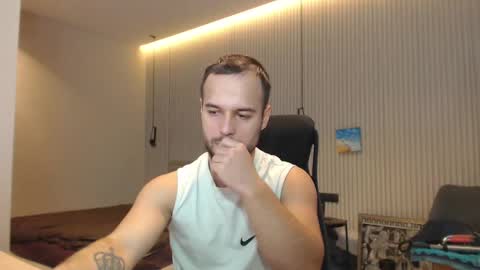 DeAlex online show from February 4, 2:32 pm