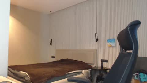 DeAlex online show from February 18, 12:28 pm