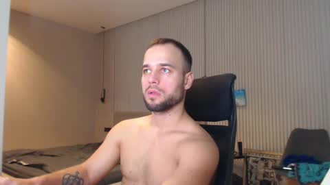 DeAlex online show from February 21, 1:11 pm