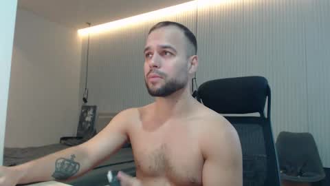 DeAlex online show from October 1, 9:37 am