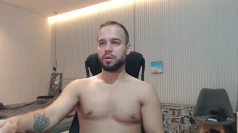 DeAlex online show from November 5, 10:26 am