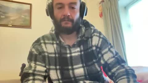 Sandro Andersom online show from September 28, 10:31 am