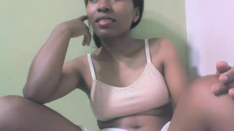 sandy735579 online show from October 22, 7:13 pm