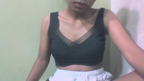 sandy735579 online show from February 16, 4:52 am