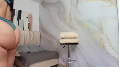 Snapshot of sandy_rivas chatting on June 24, 12:04 pm SAM online show from June 24, 12:04 pm