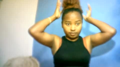 Snapshot of sandyh02 chatting on August 2, 4:27 pm sandyh02 online show from August 2, 4:27 pm