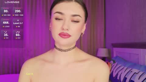 Sandy online show from November 30, 4:44 pm